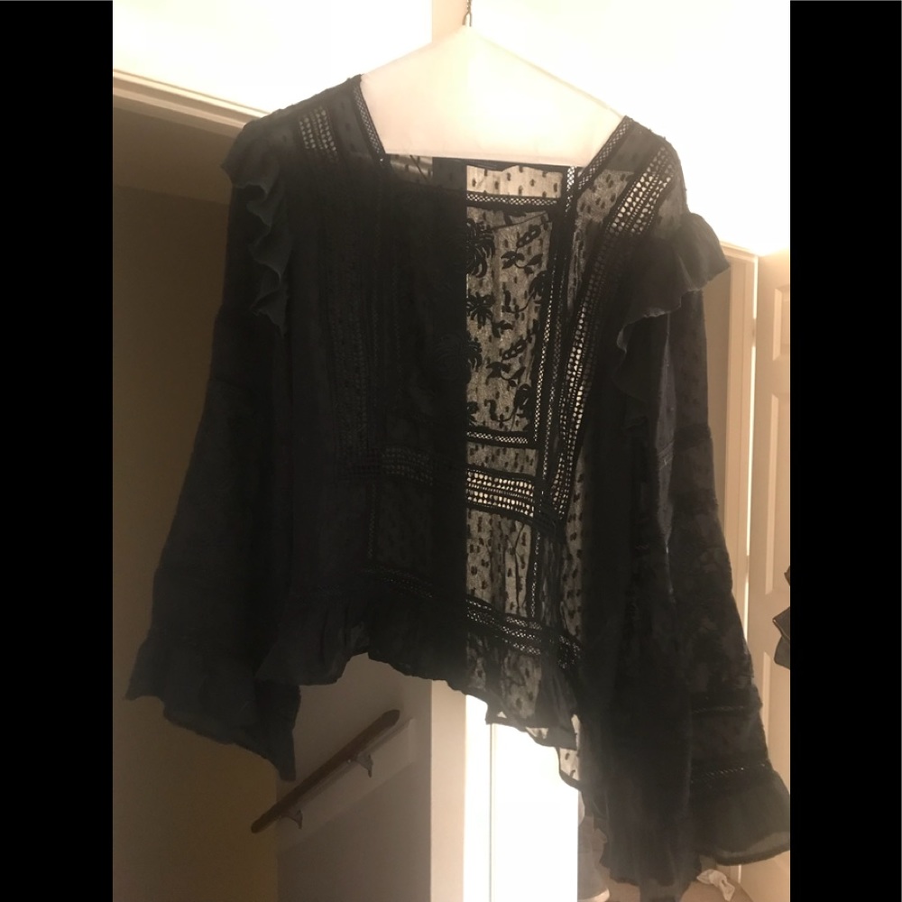 Black flowy top